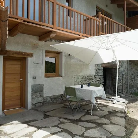 Alfabaita 아파트 삼페이레